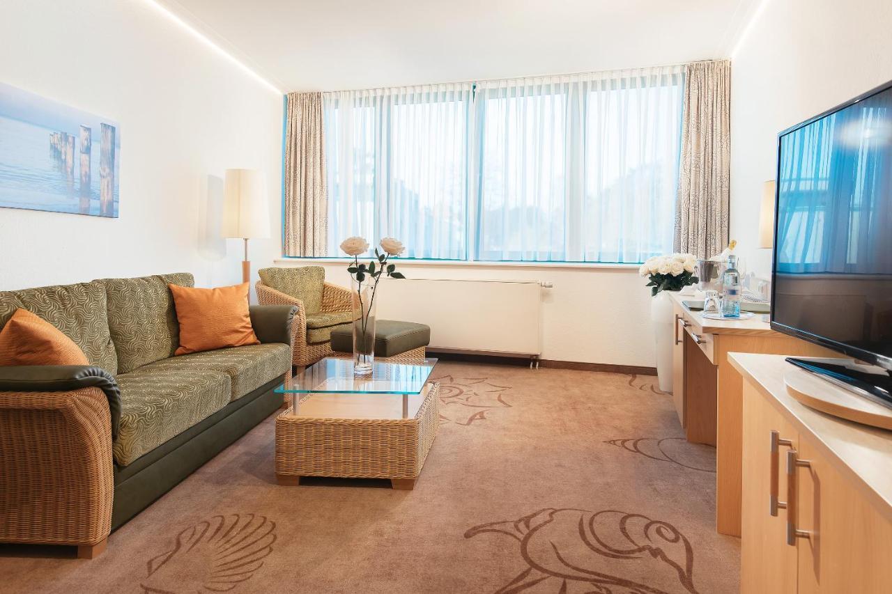 Parkhotel IV Jahreszeiten Ostseebad Kühlungsborn Extérieur photo